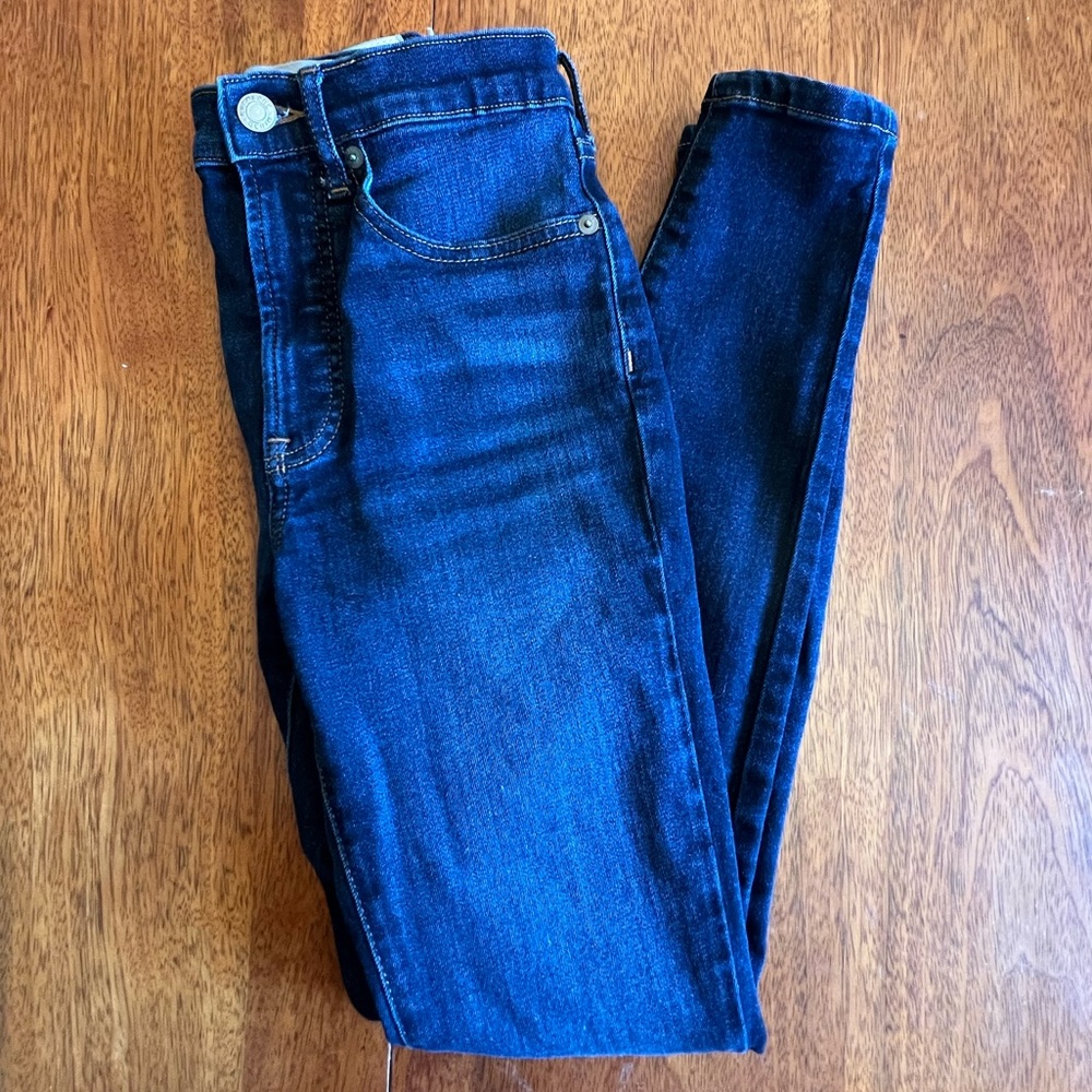 Everlane High Rise Skinny Jeans - Picture 4 of 10
